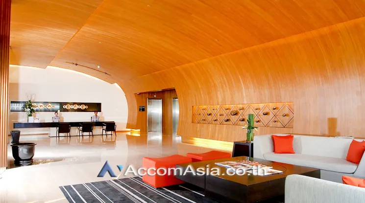  1 br Apartment For Rent in Sukhumvit ,Bangkok BTS Nana at Nestled in a landscaped garden AA32453
