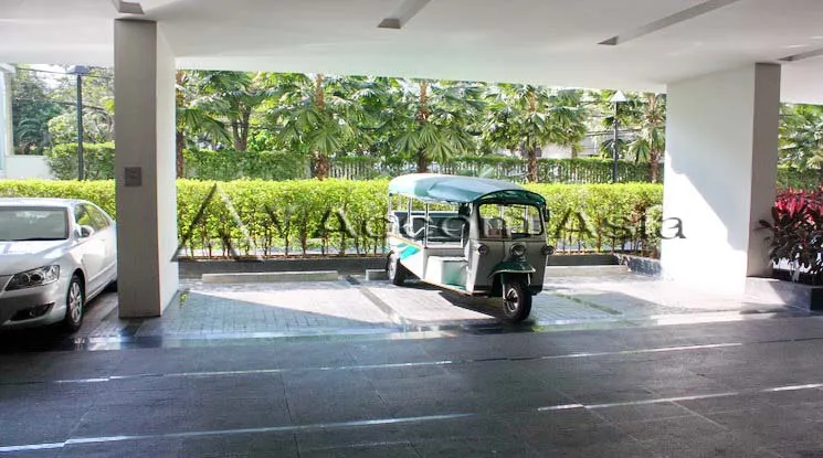  2 br Condominium For Rent in Sukhumvit ,Bangkok BTS Asok - MRT Sukhumvit at Wind Sukhumvit 23 AA20125
