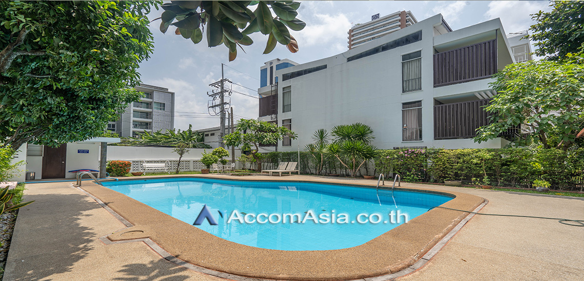  3 br Apartment for rent and sale in Sukhumvit ,Bangkok BTS Thong Lo at Greenery garden and privacy AA44083