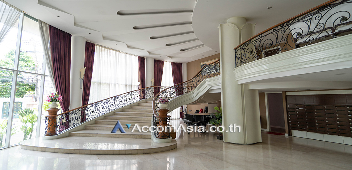  2 br Apartment For Rent in Sukhumvit ,Bangkok BTS Ekkamai at Classy Residence AA25151