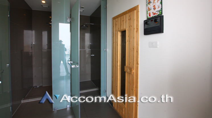  2 br Condominium For Rent in Charoen Nakhon ,Bangkok BTS Krung Thon Buri at The River Condominium AA31905