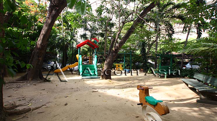 6 Set in Good Location - Apartment - Witthayu - Bangkok / Accomasia