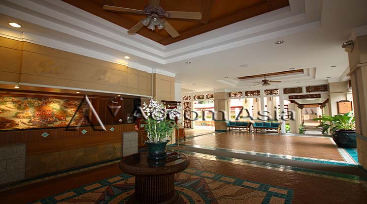 8 Set in Good Location - Apartment - Witthayu - Bangkok / Accomasia