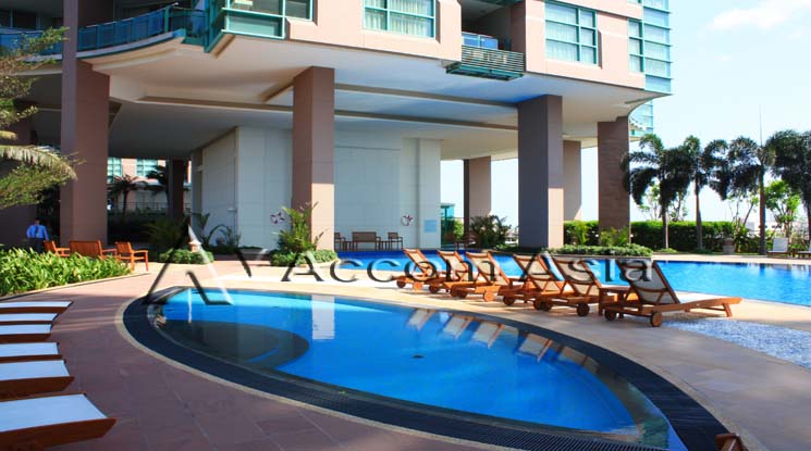  2 br Condominium For Rent in Rama 3 ,Bangkok BTS Saphan Taksin at Chatrium Riverside AA38993