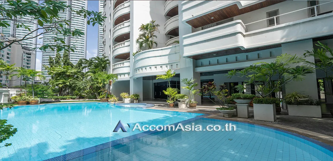  4 br Apartment for rent and sale in Sukhumvit ,Bangkok MRT Sukhumvit - BTS Asok at Newly renovated modern style living place AA12544
