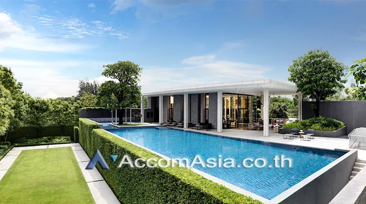  1  5 br House for rent and sale in Ratchadaphisek ,Bangkok MRT Thailand Cultural Center at Parc Priva Ratchadapisek AA33396