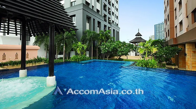  4 br Condominium for rent and sale in Sukhumvit ,Bangkok BTS Phra khanong at Vista Garden Prestige AA20455