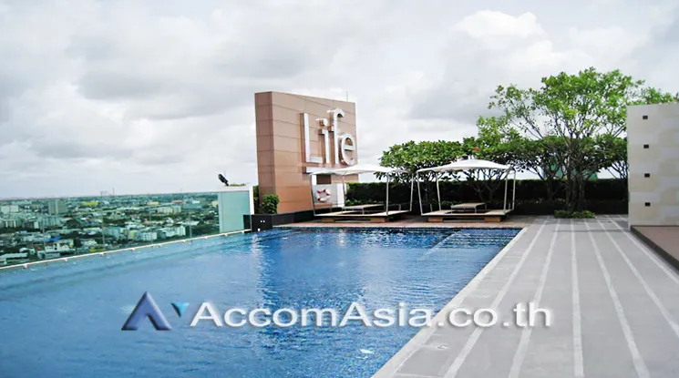  1 br Condominium For Rent in Sukhumvit ,Bangkok BTS Phra khanong at Life at Sukhumvit 65 AA19533
