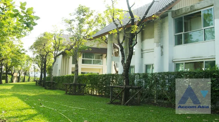  5 br House For Rent in Sukhumvit ,Bangkok  at Baan Mai Lom Ruen 1812428