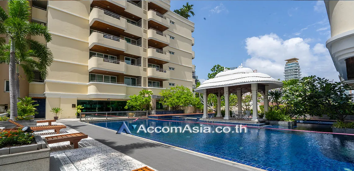  3 br Apartment For Rent in Sukhumvit ,Bangkok BTS Phrom Phong at Fully Furnished Suites 1417283