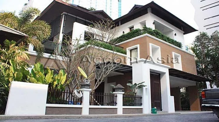  4 br House For Rent in Sukhumvit ,Bangkok MRT Sukhumvit - BTS Asok at House with pool Exclusive compound 1512511