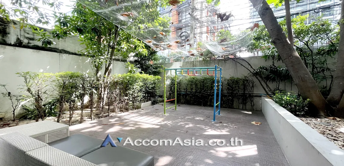  3 br Condominium For Sale in Sukhumvit ,Bangkok BTS Ekkamai at Issara at Sukhumvit 42 1521013