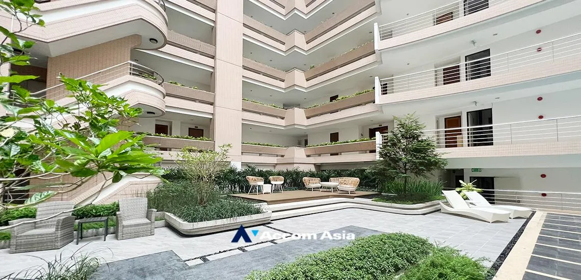  2 br Condominium for rent and sale in Ploenchit ,Bangkok BTS Ploenchit at Navin Court AA16101