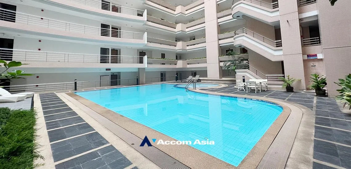  2 br Condominium for rent and sale in Ploenchit ,Bangkok BTS Ploenchit at Navin Court AA16101