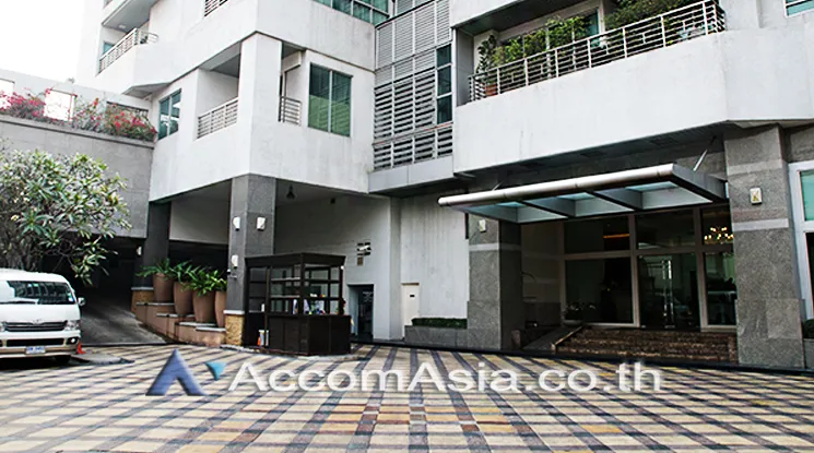  3 br Apartment For Rent in Ploenchit ,Bangkok BTS Ploenchit at Elegance and Traditional Luxury AA32947