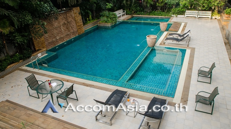  4 br Apartment For Rent in Ploenchit ,Bangkok BTS Ploenchit at Elegance and Traditional Luxury AA22596