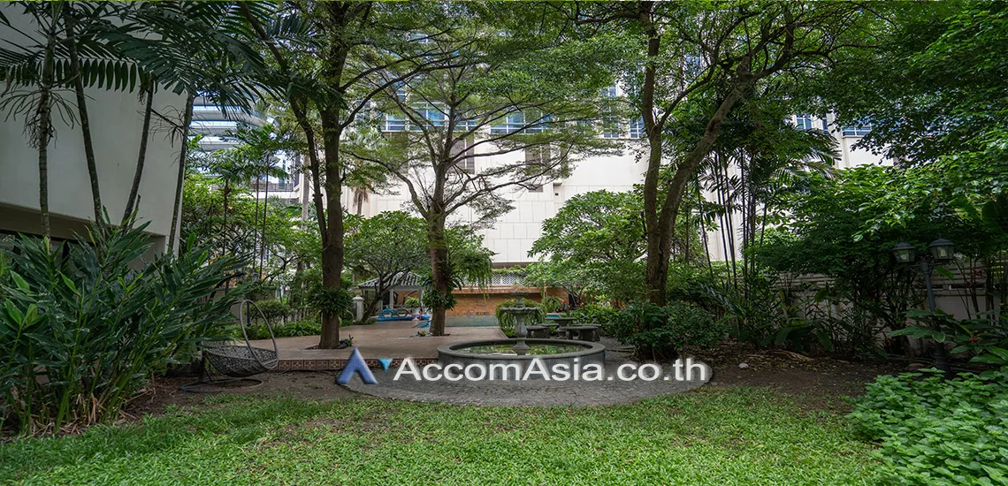  3 br Apartment for rent and sale in Ploenchit ,Bangkok BTS Ploenchit at Set on Landscape Court Yard AA28325