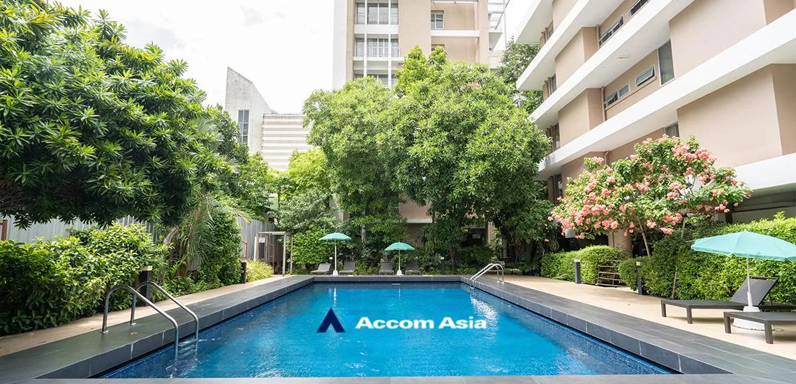  3 br Apartment for rent and sale in Sukhumvit ,Bangkok MRT Sukhumvit - BTS Asok at Easy to access BTS Skytrain AA40386
