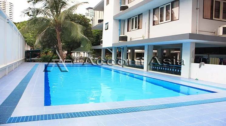  3 br Apartment For Rent in Sukhumvit ,Bangkok BTS Phrom Phong at Classic Elegance Residence 1413254