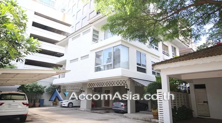  4 br House for rent and sale in Sukhumvit ,Bangkok BTS Phrom Phong at House suite for family AA24413