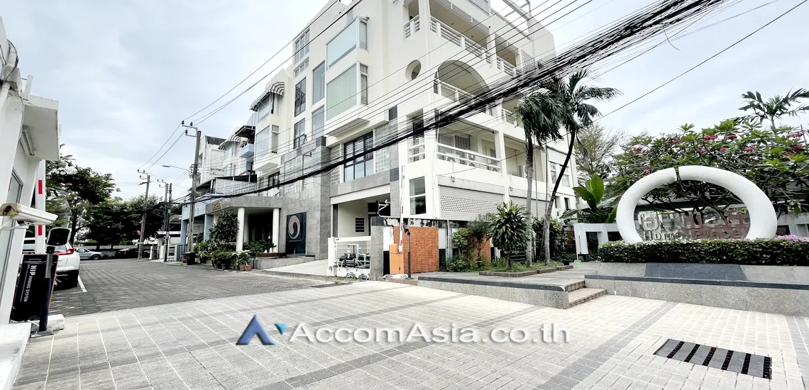  3 br House for rent and sale in Sukhumvit ,Bangkok BTS Phra khanong at Home Place Sukhumvit 71 AA31926