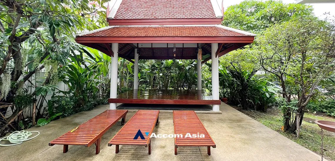  3 br Apartment For Rent in Sathorn ,Bangkok MRT Khlong Toei at Privacy One Unit per Floor 1414997