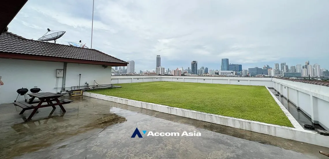  3 br Apartment For Rent in Sathorn ,Bangkok  at Privacy One Unit per Floor 1414995