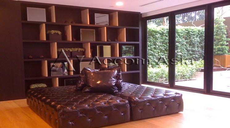  1 br Condominium For Sale in Sukhumvit ,Bangkok BTS Ekkamai at Hive Sukhumvit 65 AA22778