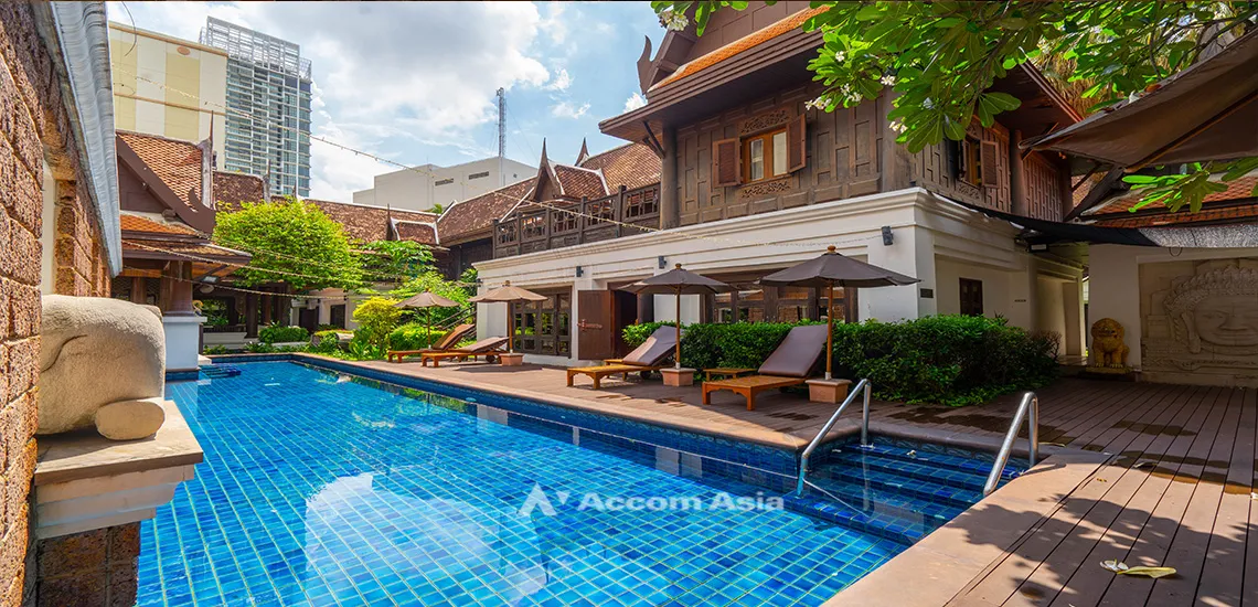  2 br House For Rent in Sukhumvit ,Bangkok BTS Phrom Phong at Unique Thai House 1715059