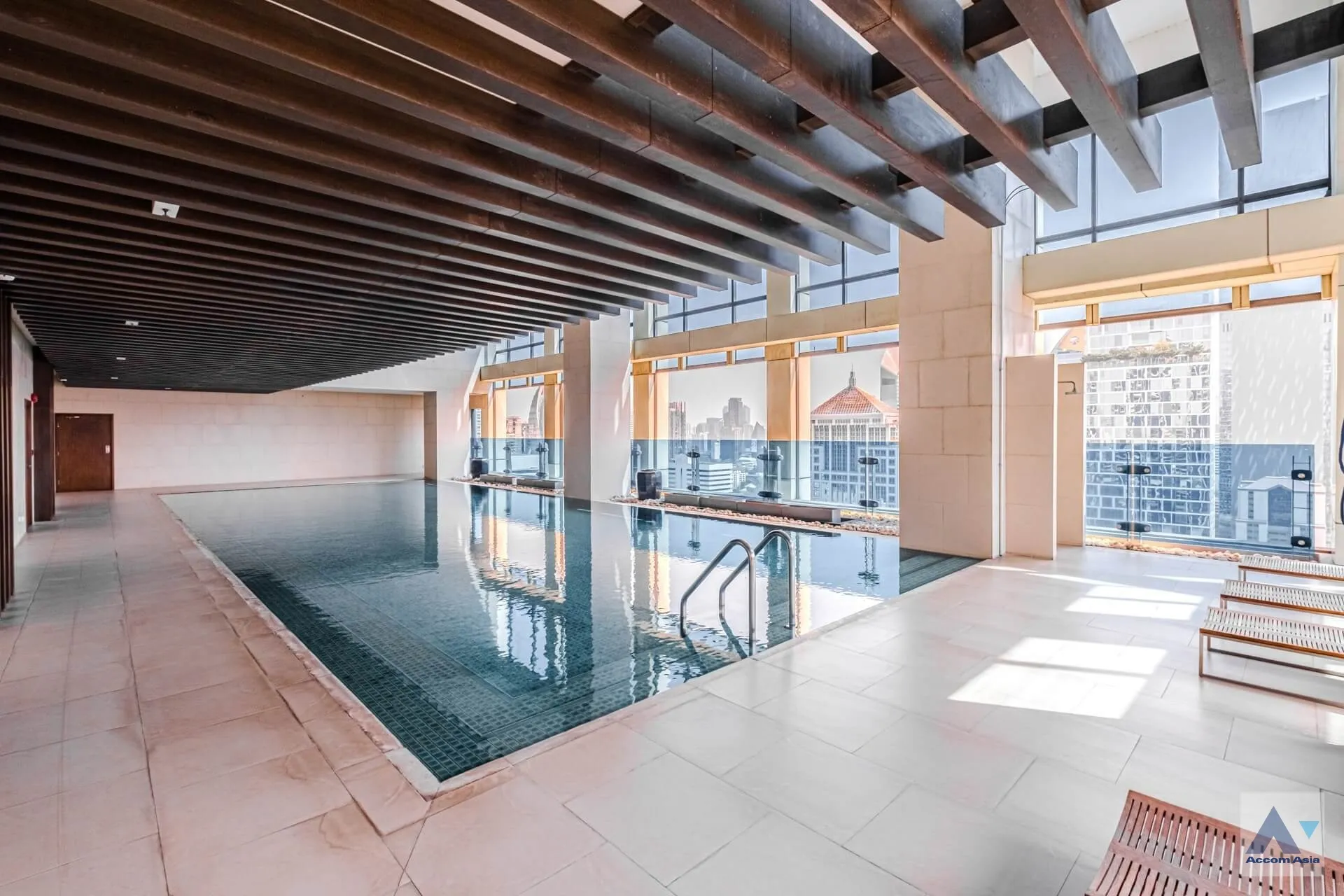  2 br Condominium For Rent in Ploenchit ,Bangkok BTS Chitlom at Royal Maneeya Executive Residence AA45995