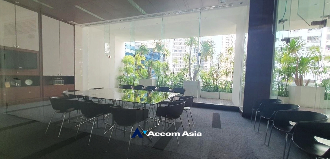  2 br Condominium for rent and sale in Ploenchit ,Bangkok BTS Chitlom at Q Langsuan  AA40518