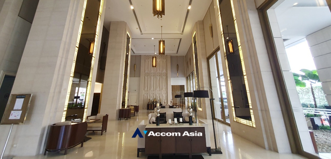  2 br Condominium For Rent in Ploenchit ,Bangkok BTS Chitlom at Q Langsuan  AA29652