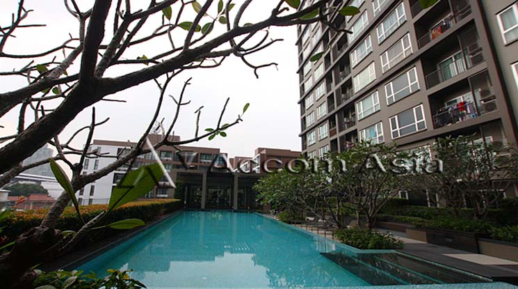  3 br Condominium For Rent in Charoen Nakhon ,Bangkok BTS Wongwian Yai at Hive Taksin AA37182