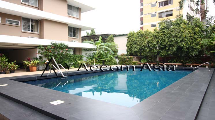  3 br Apartment For Rent in Sukhumvit ,Bangkok BTS Phrom Phong at The Greenery Low rise AA27606