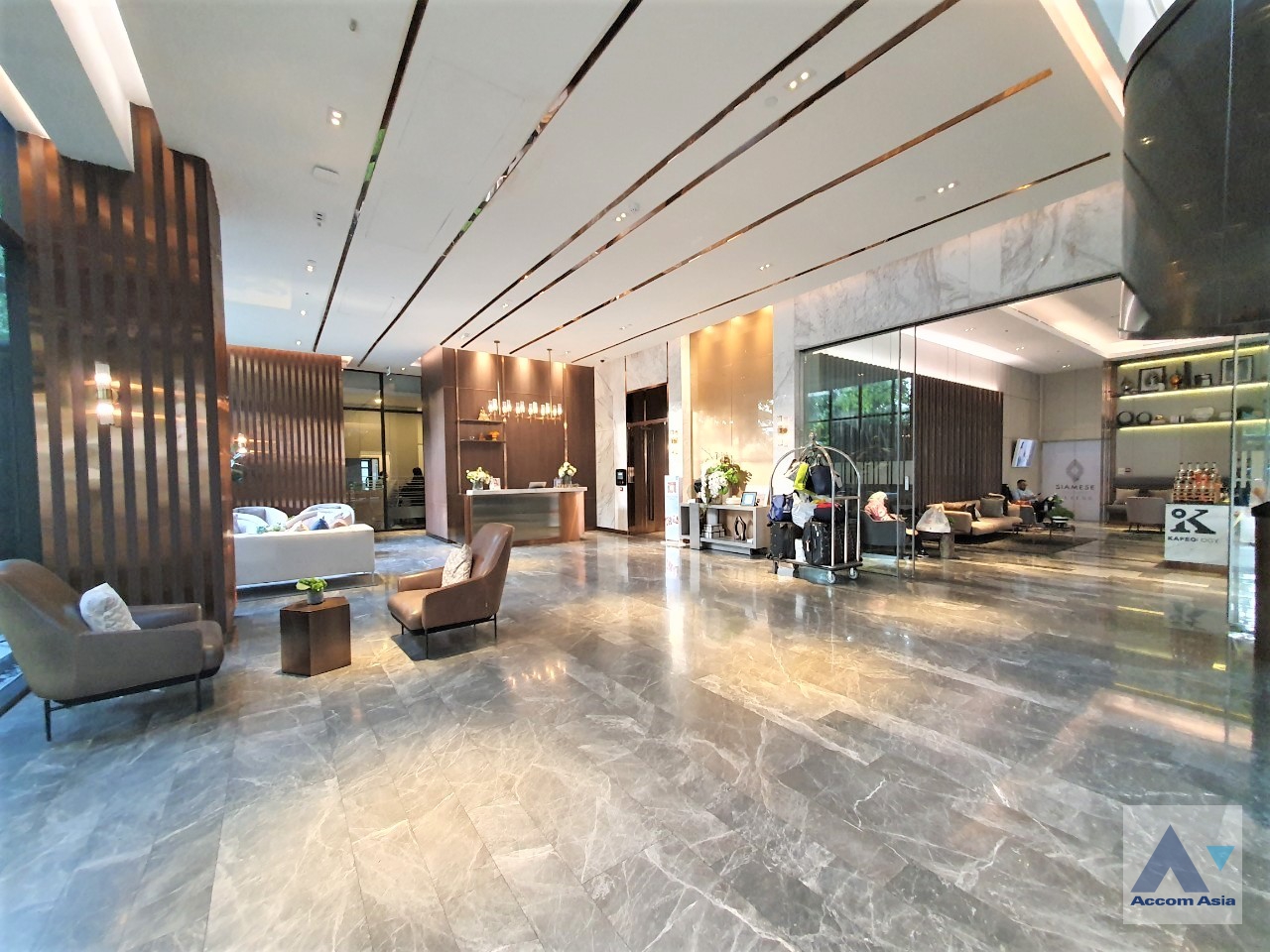  1 br Condominium for rent and sale in Sukhumvit ,Bangkok MRT Queen Sirikit National Convention Center at Siamese Exclusive Queens AA45174