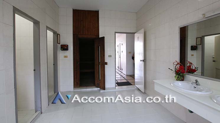  3 br Condominium for rent and sale in Sukhumvit ,Bangkok MRT Sukhumvit - BTS Asok at Windsor Tower AA27227