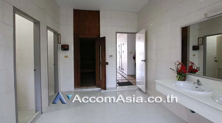  3 br Condominium For Rent in Sukhumvit ,Bangkok MRT Sukhumvit - BTS Asok at Windsor Tower AA45210