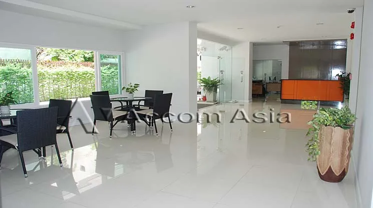  Condominium For Rent in Ploenchit ,Bangkok BTS Chitlom at Tonson Court 1516906