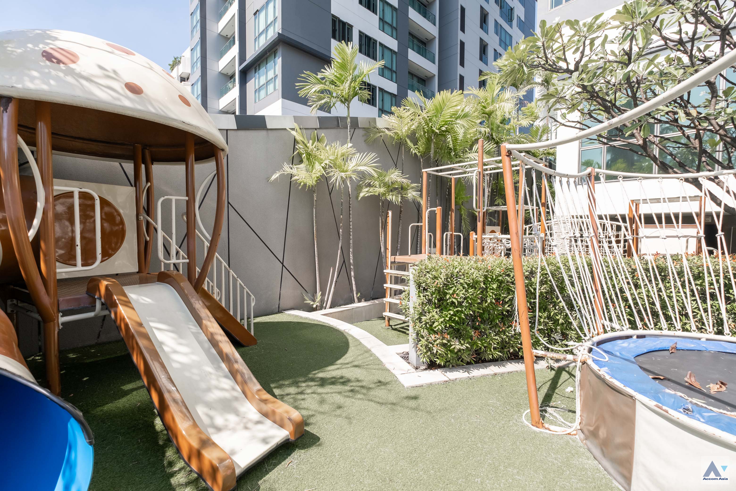  Apartment For Rent in Sukhumvit ,Bangkok BTS Phrom Phong at The Elegantly Residence AA19048