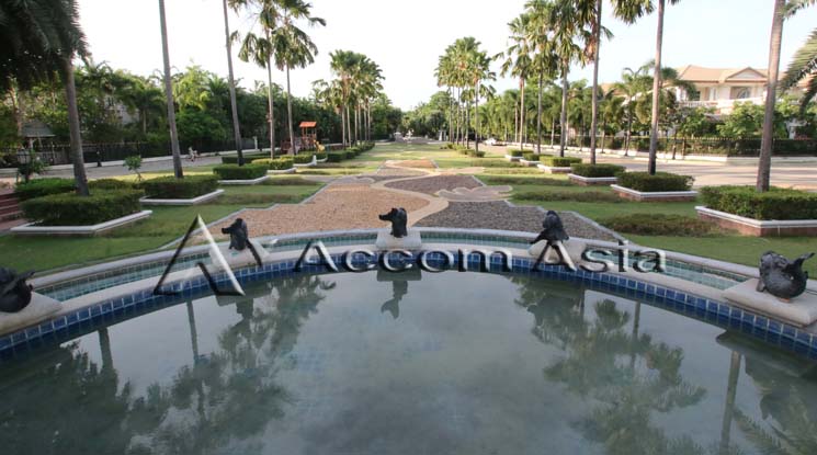  2 Moo Baan Ladawan Srinakarin - House - Sukhumvit - Bangkok / Accomasia