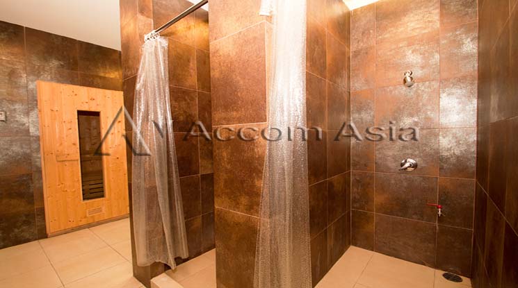  1 br Condominium For Rent in Charoen Nakhon ,Bangkok BTS Krung Thon Buri at The Light House AA23591