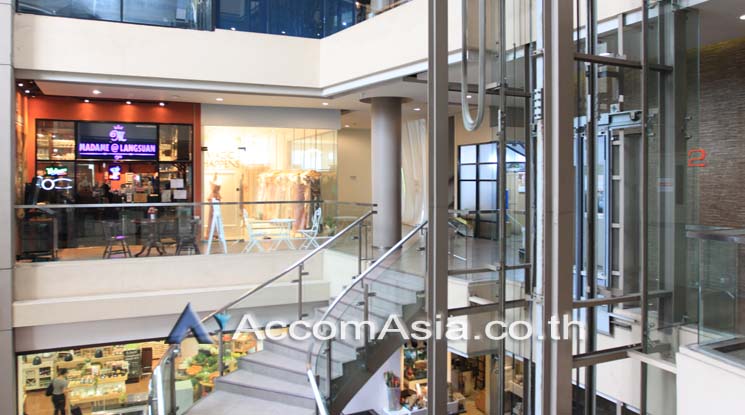  2 Retail for rent in Langsuan - Retail / Showroom - Langsuan - Bangkok / Accomasia