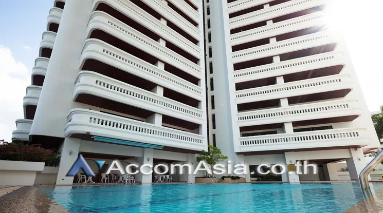  1  3 br Apartment For Rent in Sukhumvit ,Bangkok BTS Thong Lo at Suite For Family AA46461