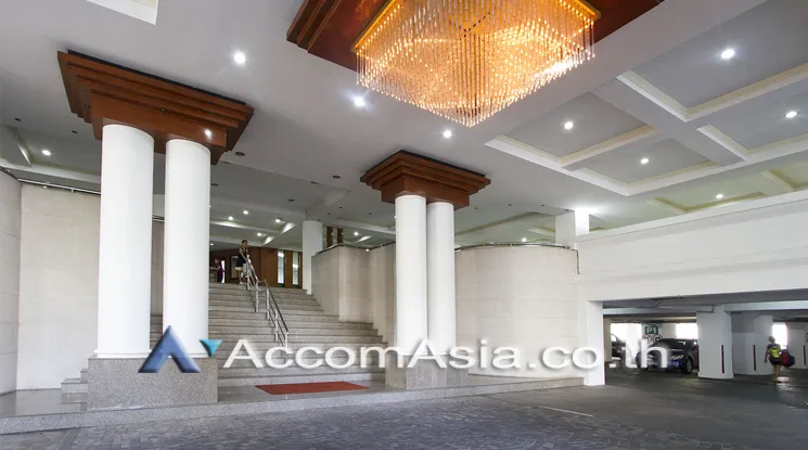  3 br Apartment For Rent in Sukhumvit ,Bangkok BTS Thong Lo at Suite For Family AA44287