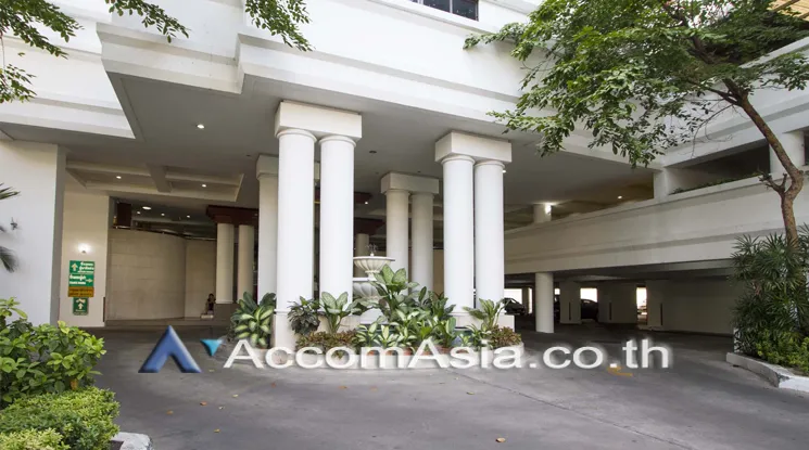  3 br Apartment For Rent in Sukhumvit ,Bangkok BTS Thong Lo at Suite For Family AA46461