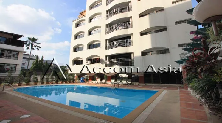  3 br Apartment For Rent in Sukhumvit ,Bangkok BTS Thong Lo at Quality community 1417973