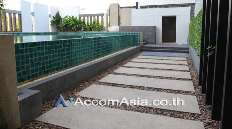  1 br Condominium For Sale in Sathorn ,Bangkok BRT Thanon Chan at Bridge Sathorn Narathiwas AA19795