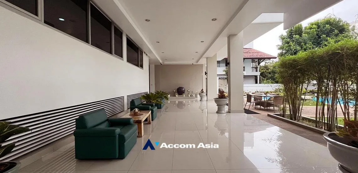  2 br Apartment For Rent in Sukhumvit ,Bangkok BTS Phra khanong at Stylish Low Rise Residence AA45750
