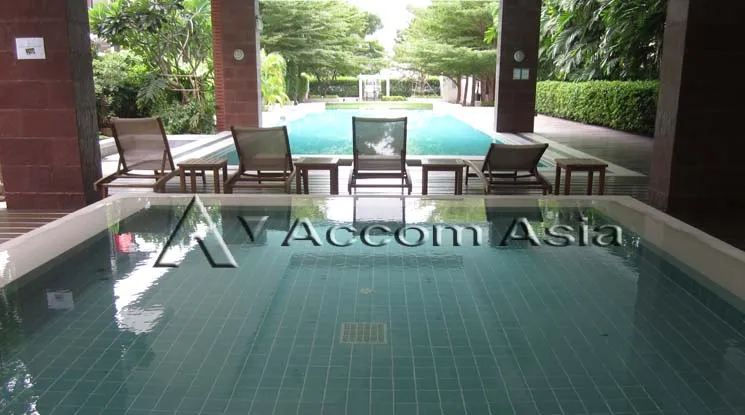  2 br Condominium For Sale in Charoen Nakhon ,Bangkok BTS Krung Thon Buri at The Fine at River AA32922