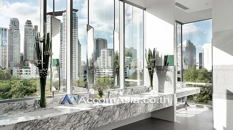  1 br Condominium for rent and sale in Ploenchit ,Bangkok BTS Ploenchit at Oriental Residence Bangkok AA11729